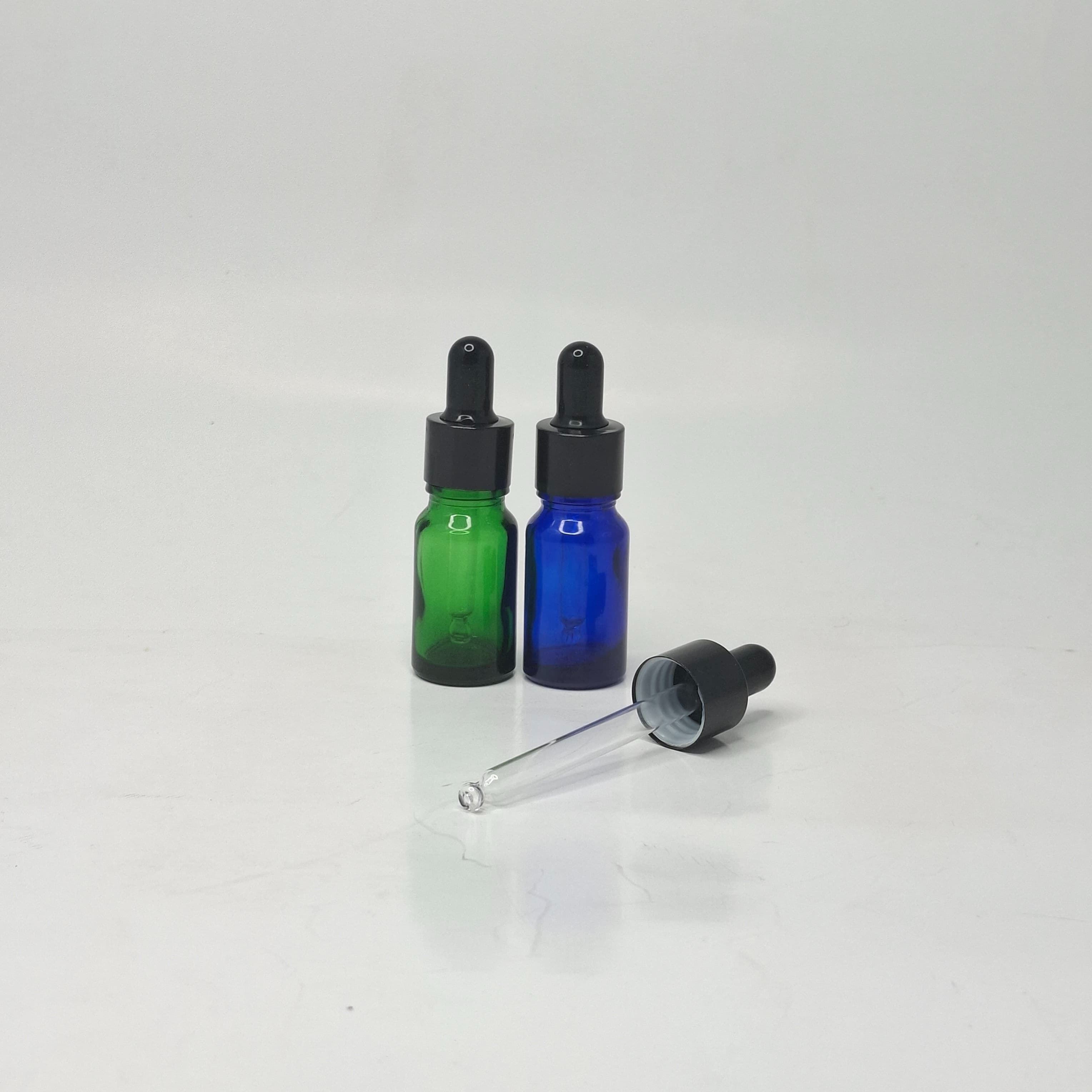 Main image of 10ml Coloured Glass Serum Bottle - Black / Black