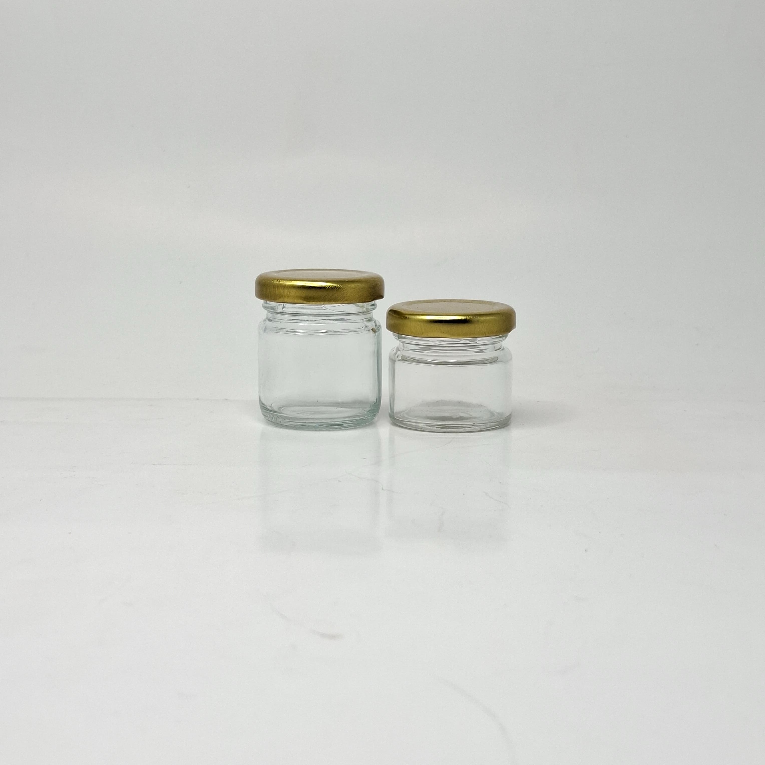 Thumbnail 2 of 30ml (1oz) Glass jar - Gold Lid
