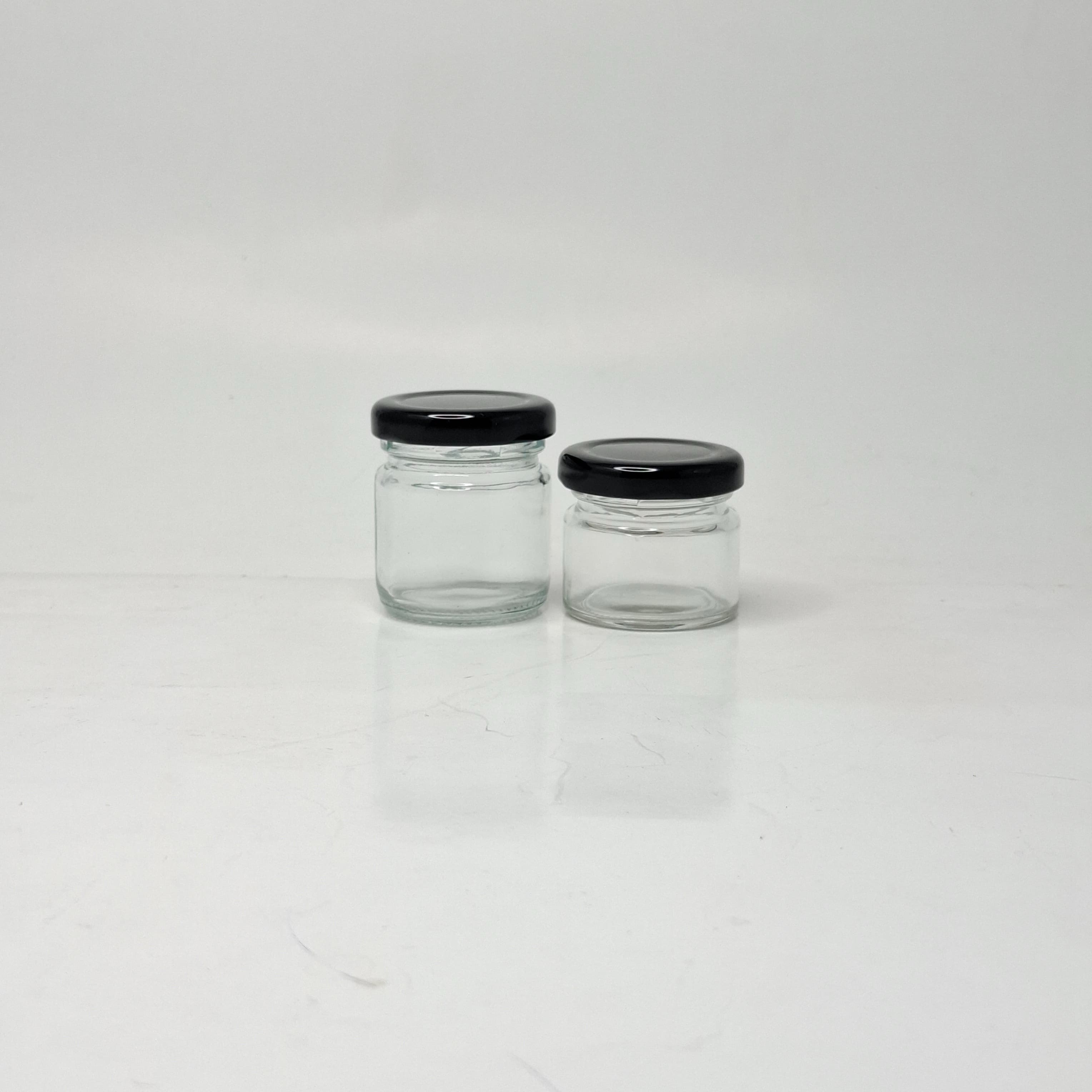 Thumbnail 2 of 30ml (1oz) Glass jar - Black Lid