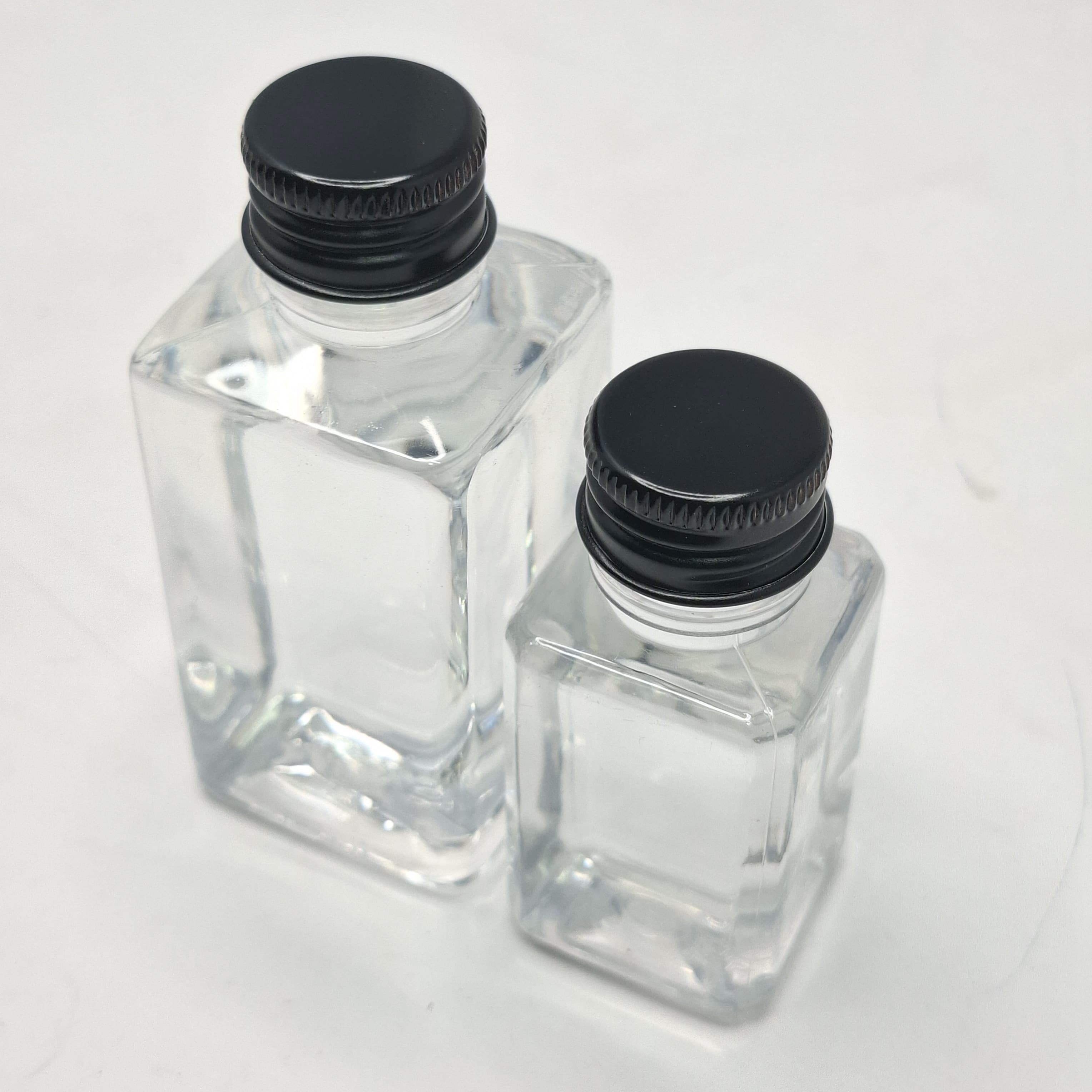 Thumbnail 2 of 30ml SQ Bottle Clear - Alu Cap Black