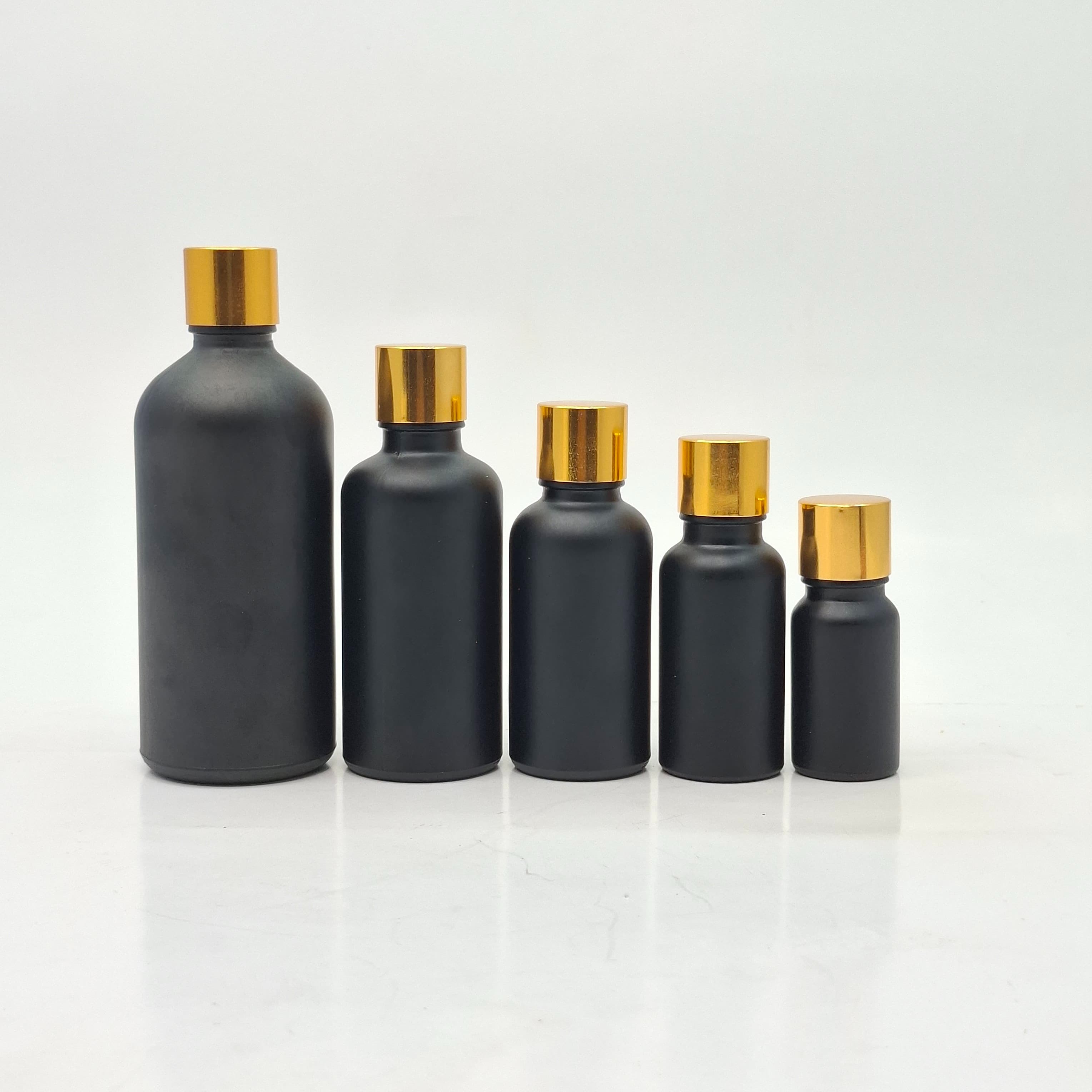 Thumbnail 2 of 100ml Black Glass Bottle -18mm Shine Gold Lid with insert