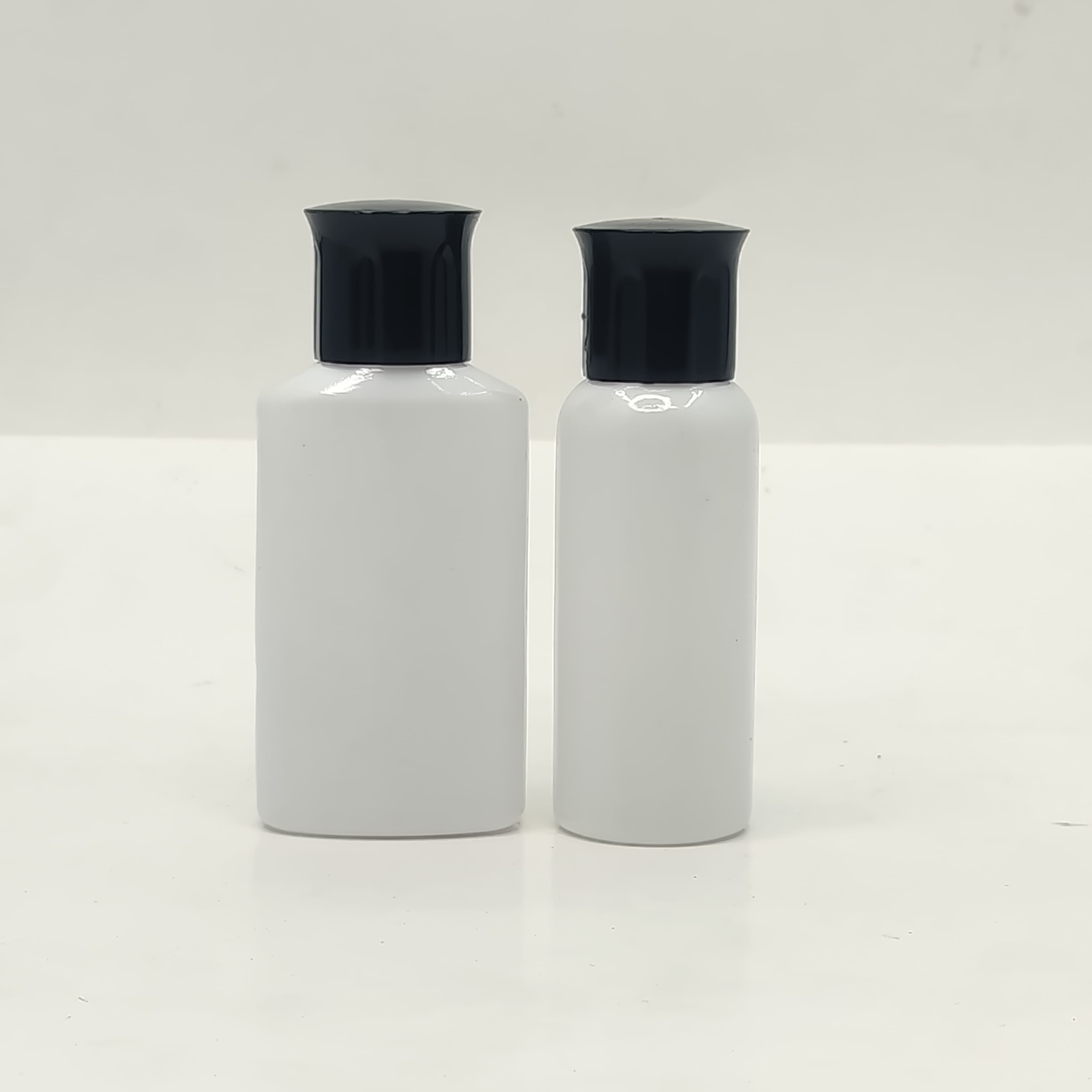 Main image of 40ml-50ml Milk White Bottle - Oil Lid Black