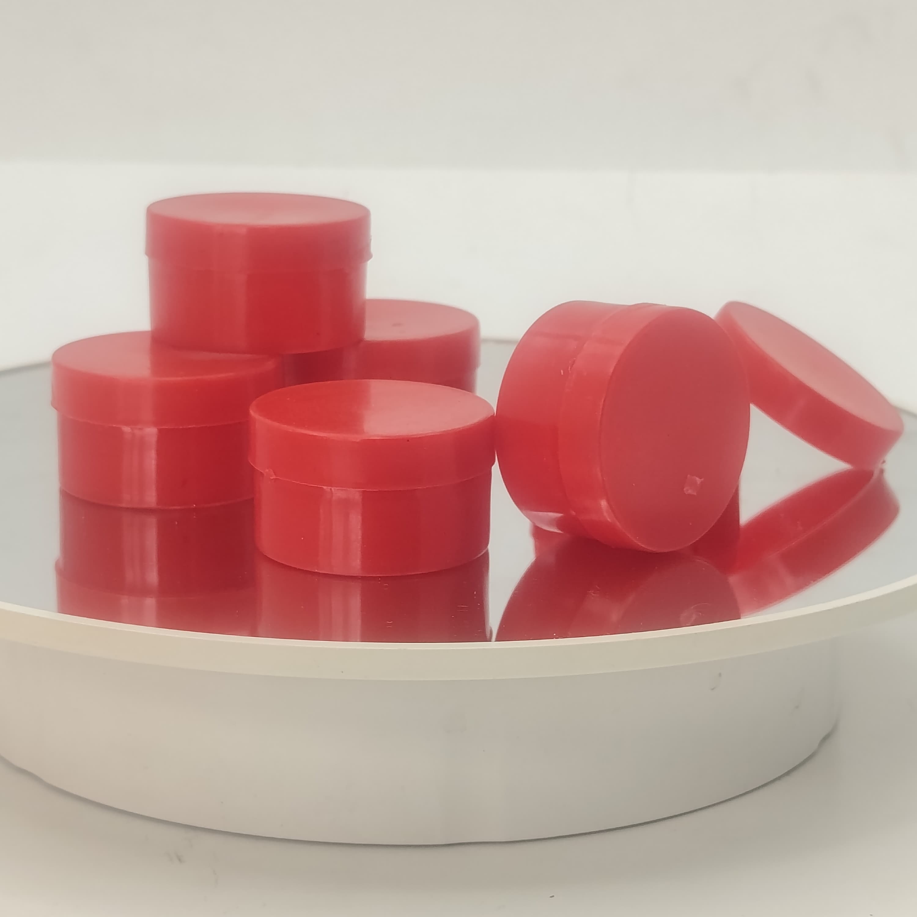 Main image of 8ml Lip Balm Tub - Red