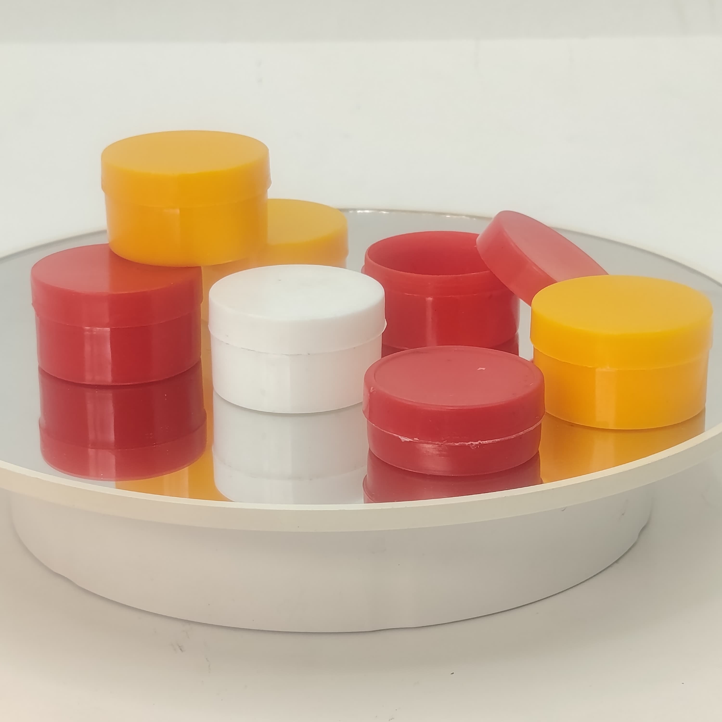 Main image of 5ml-8ml Cream Tubs