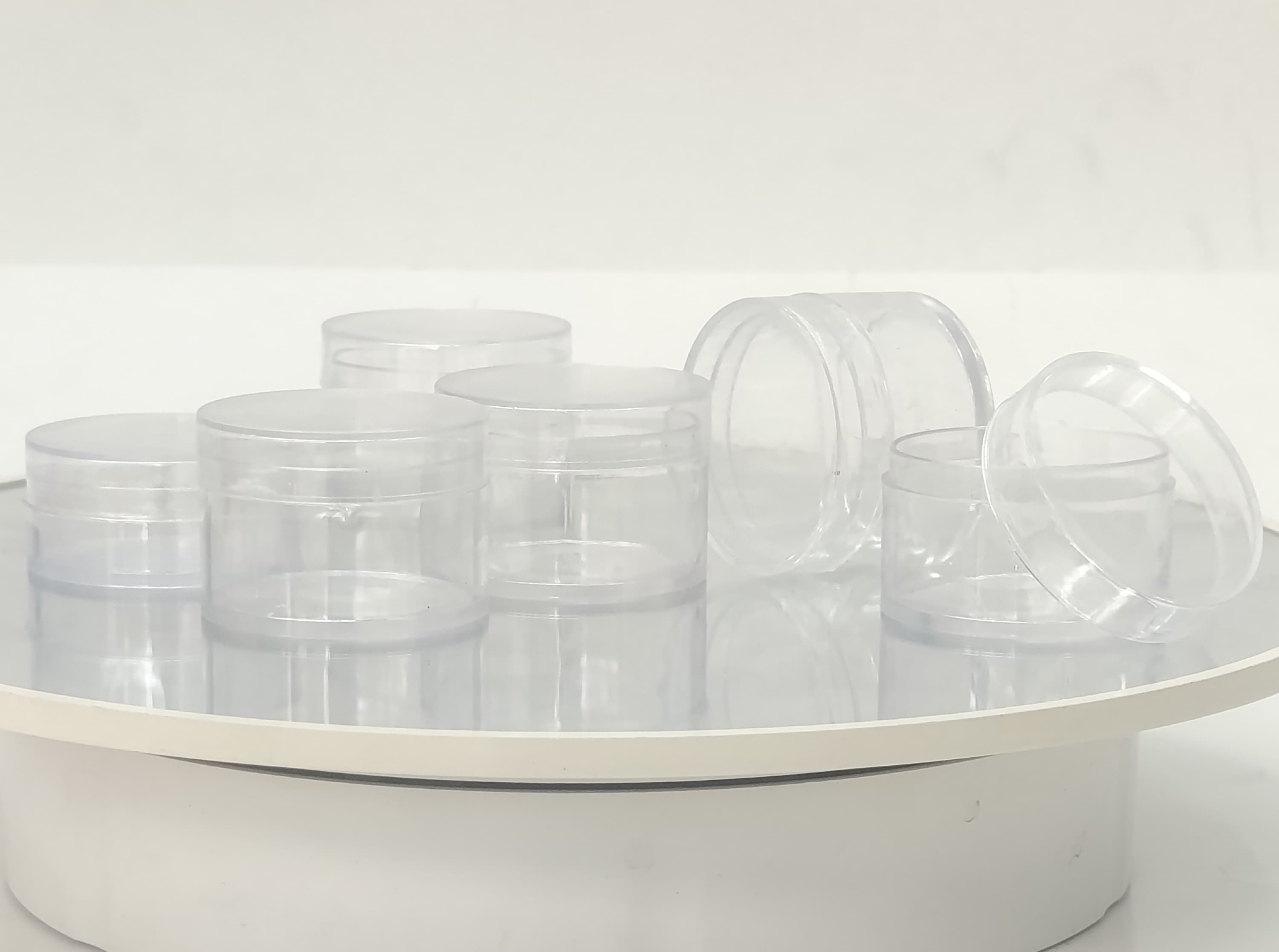 Main image of 10 ml Clear Lip Barm Tub