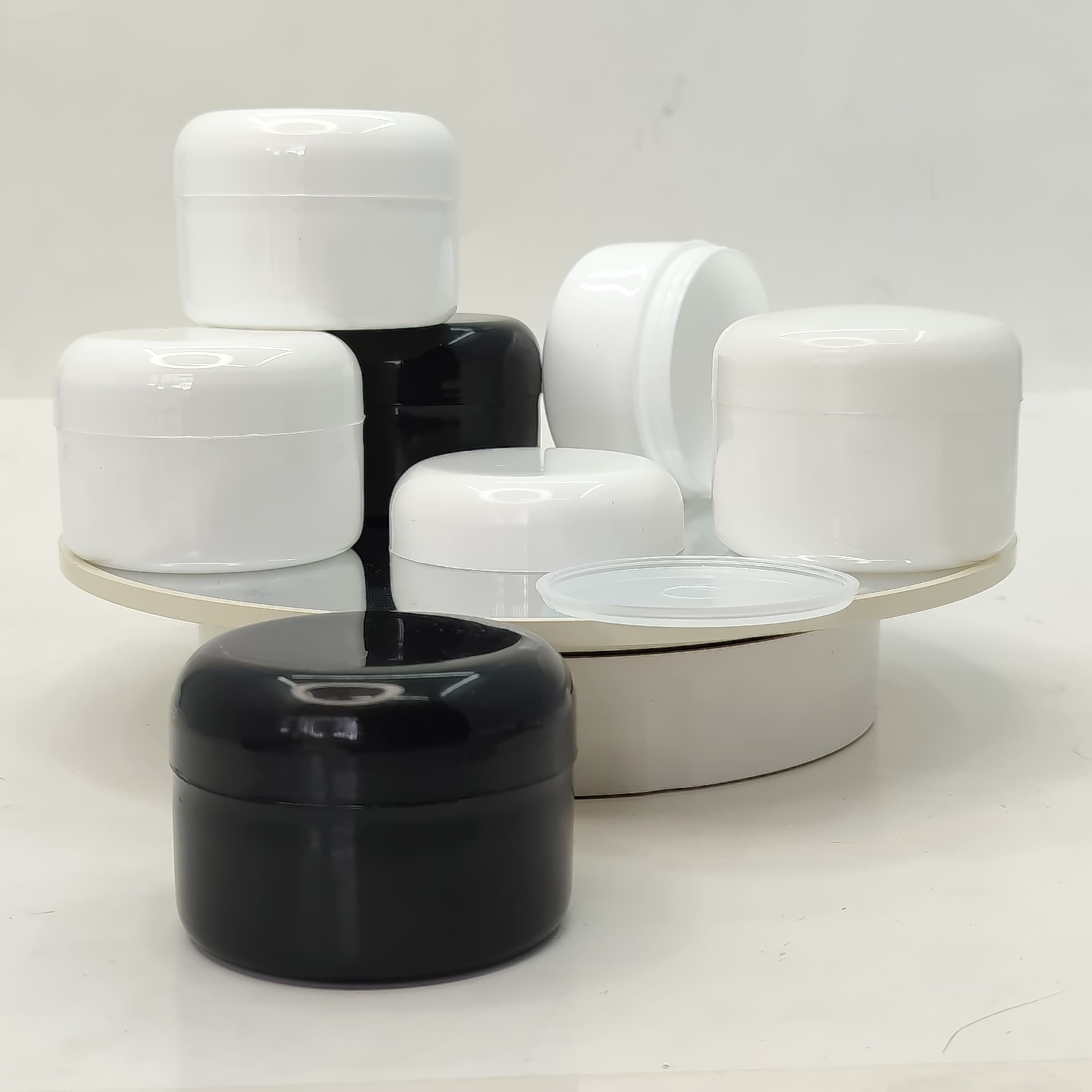Thumbnail 2 of 50ml White Cream Container