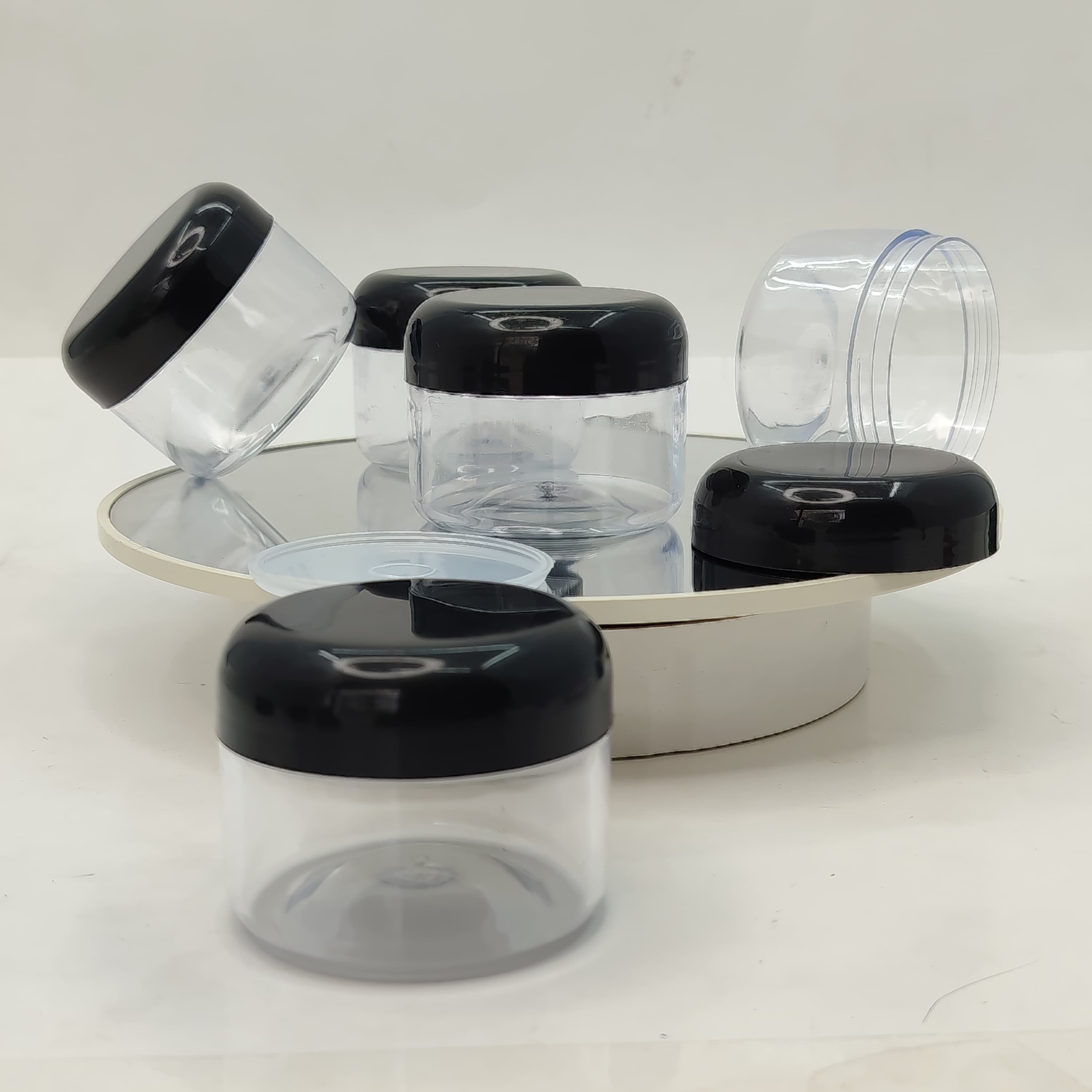 Main image of 50ml Clear Tub With Black Lid & Insert